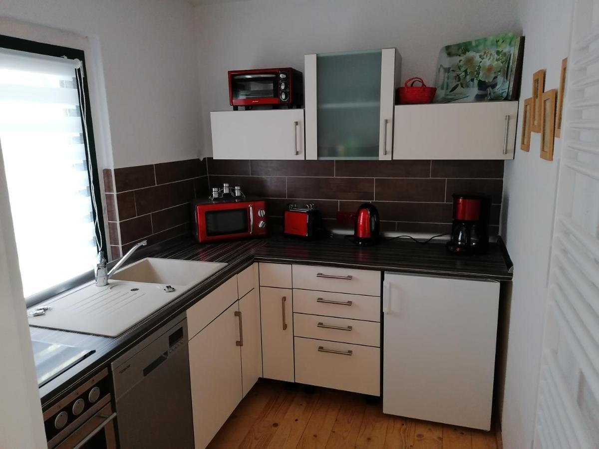 Ferienhaus Regina Neudorf  エクステリア 写真